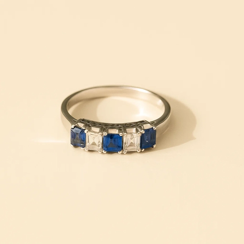 ANILLO DE PLATINO ZAFIROS Y DIAMANTES. TALLA 13 - 2
