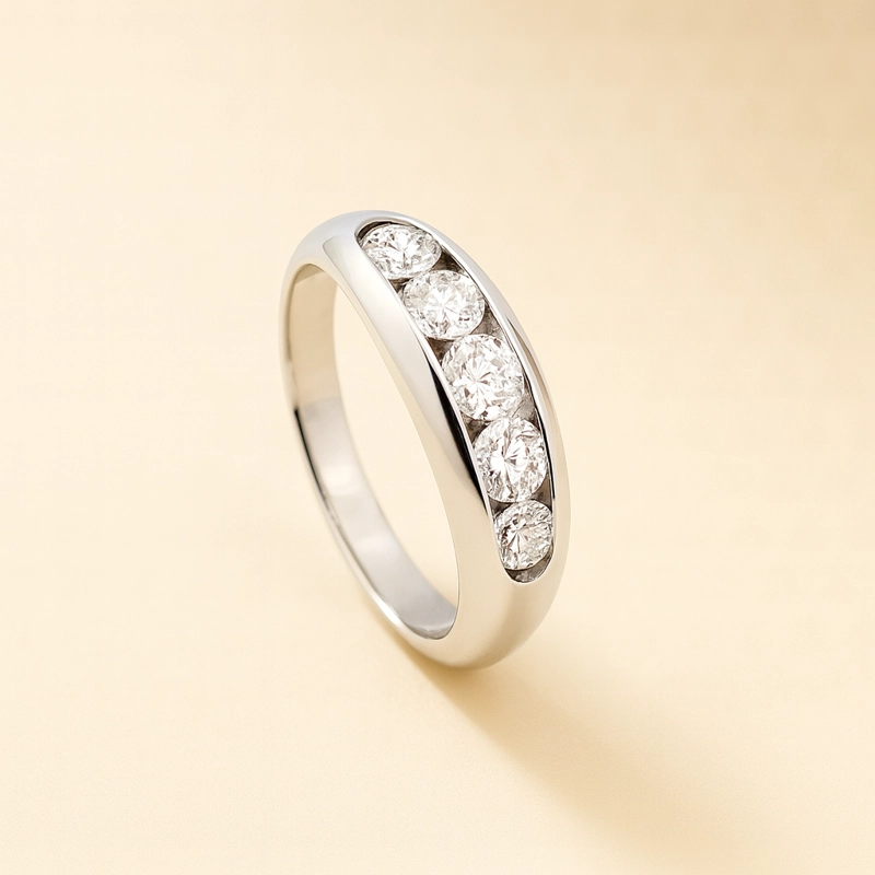 ANILLO DE PLATINO MEDIO CINTILLO BRILLANTES. TALLA 15 - 2