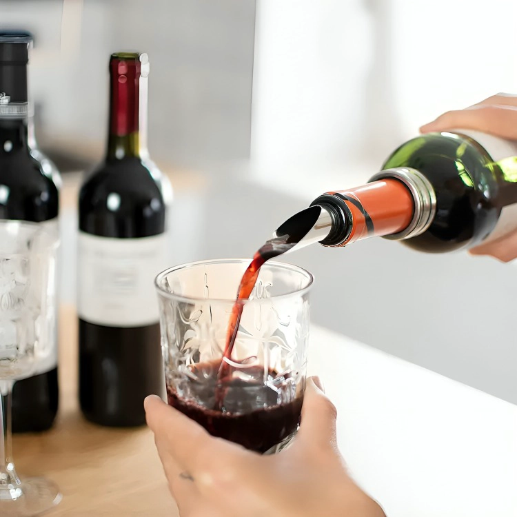 SET DE VINO SACACORCHOS CON FORMA DE BOTELLA - 1