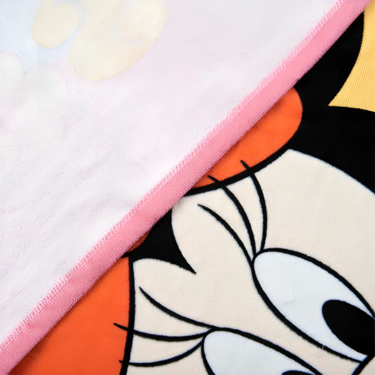 TOALLA DE PLAYA 70×140 CM + BOLSO /MINNIE SMILE – MASHINI - 2