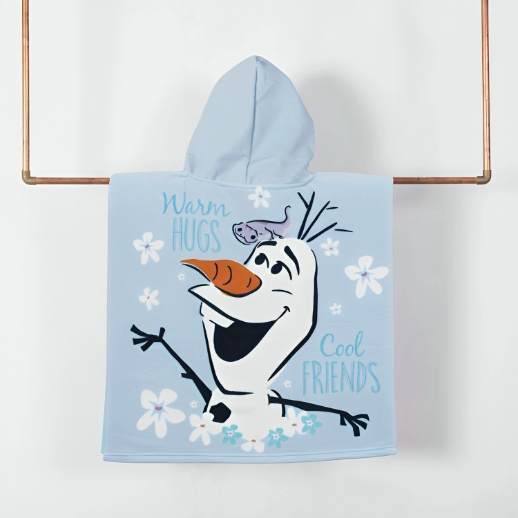 TOALLA DE PLAYA CON CAPUCHA FROZEN WARM - 2