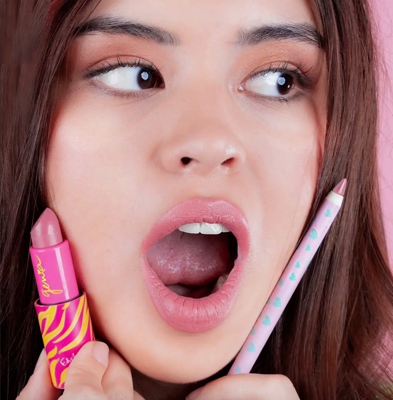 GENIA BEAUTY - PINK POWER DUO - LAPIZ LABIAL Y DELINEADOR CREMOSO - 2