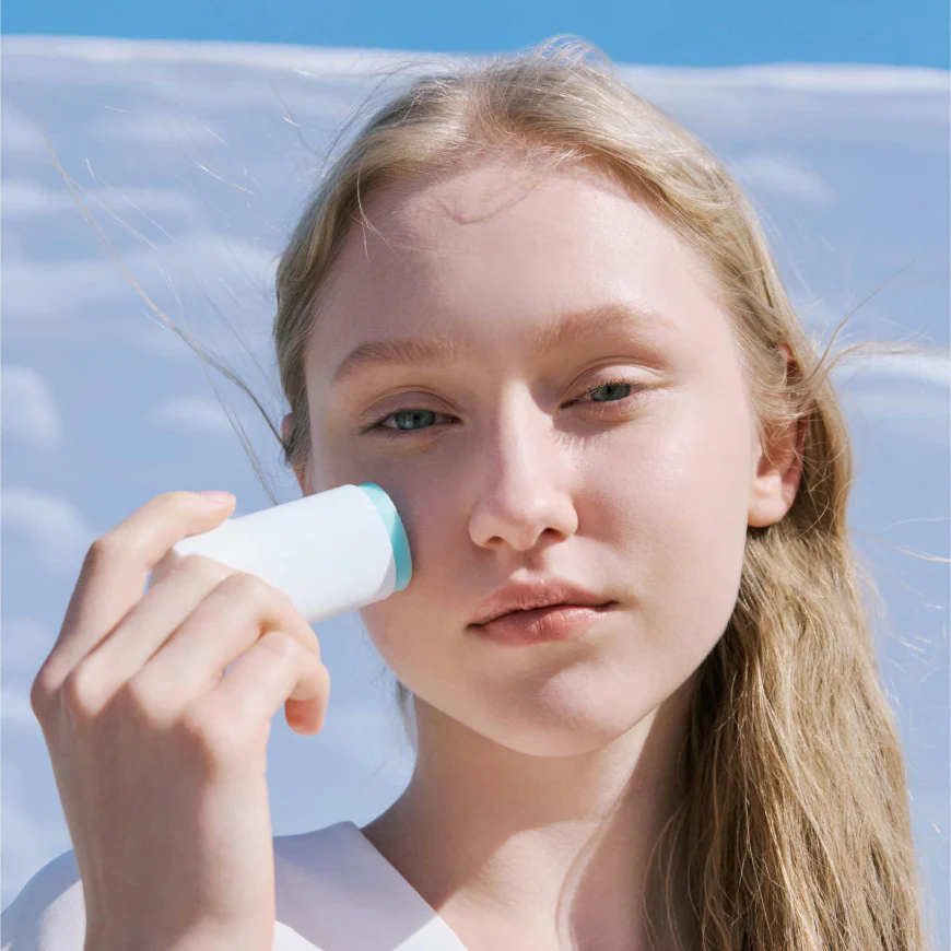 PROTECTOR SOLAR EN BARRA SKIN1004 CENTELLA SPF 50+ PA++++ - 4