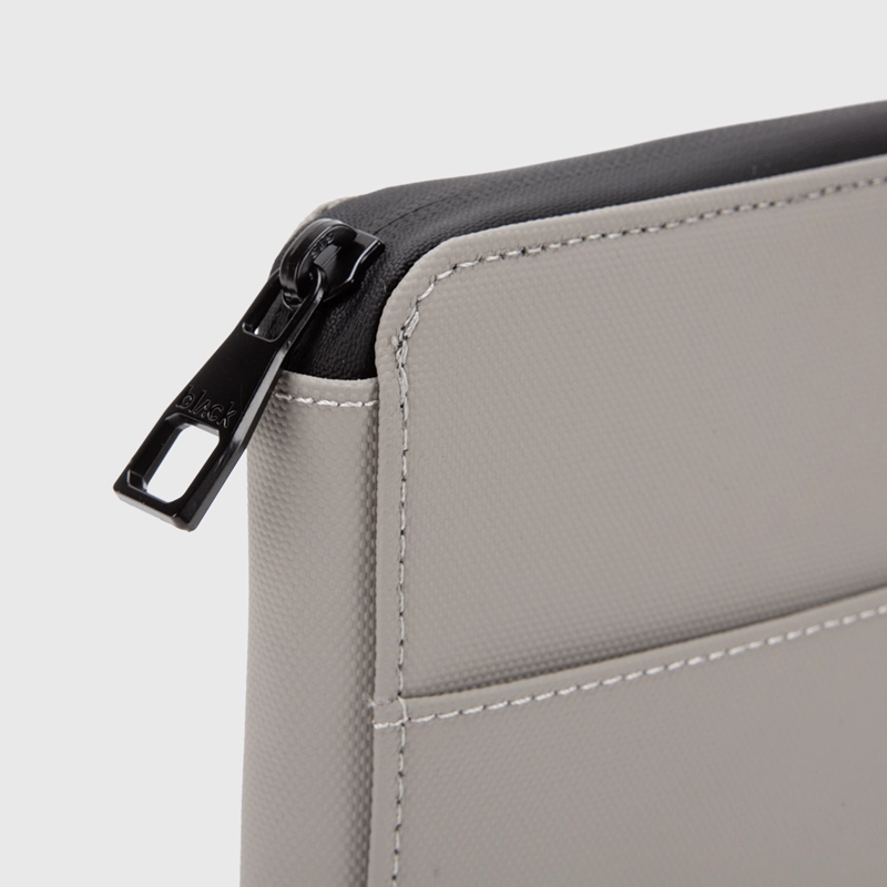 PASSPORT HOLDER TRAVEL TRANSIT BONE BLACK BUBBA - 4