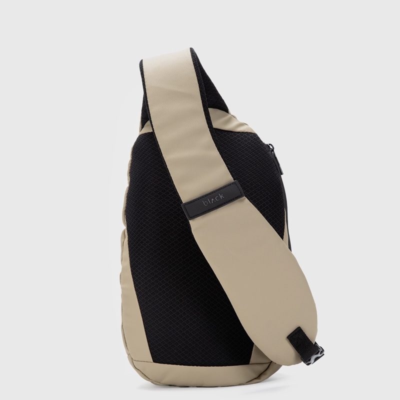 MOCHILA SLING BAG SOHO SAND BLACK BUBBA - 3