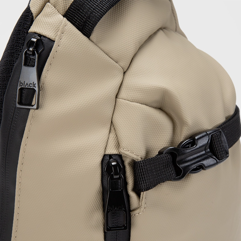 MOCHILA SLING BAG SOHO SAND BLACK BUBBA - 4