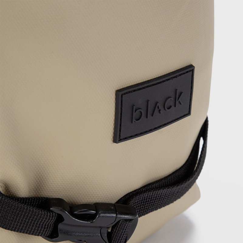 MOCHILA SLING BAG SOHO SAND BLACK BUBBA - 5
