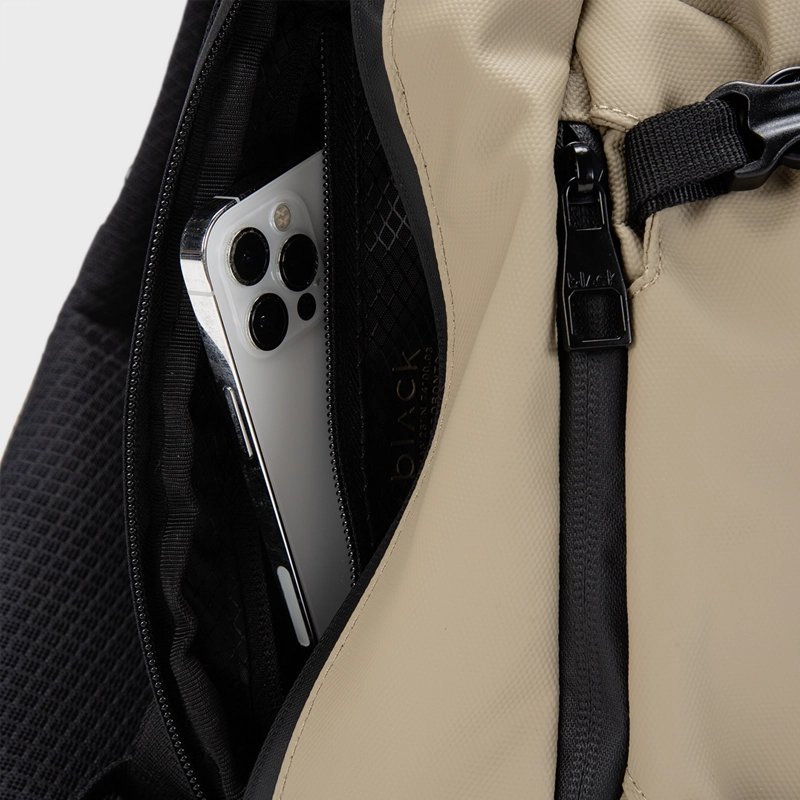 MOCHILA SLING BAG SOHO SAND BLACK BUBBA - 6