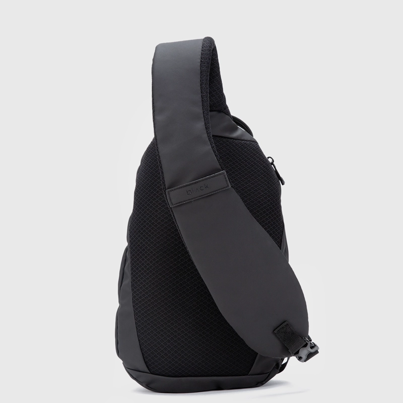 MOCHILA SLING BAG SOHO BLACK BLACK BUBBA - 3