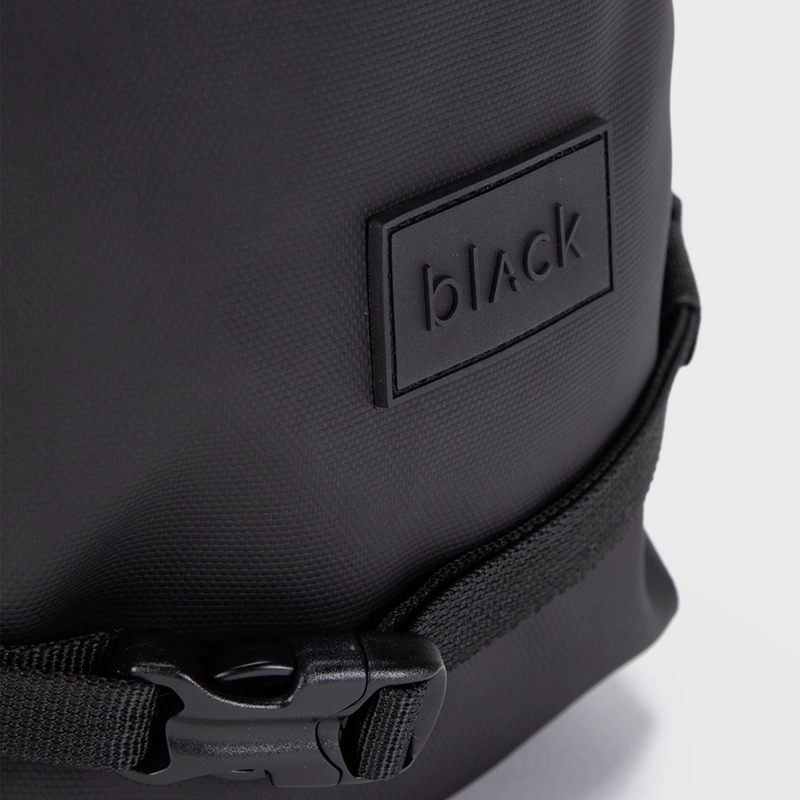 MOCHILA SLING BAG SOHO BLACK BLACK BUBBA - 5