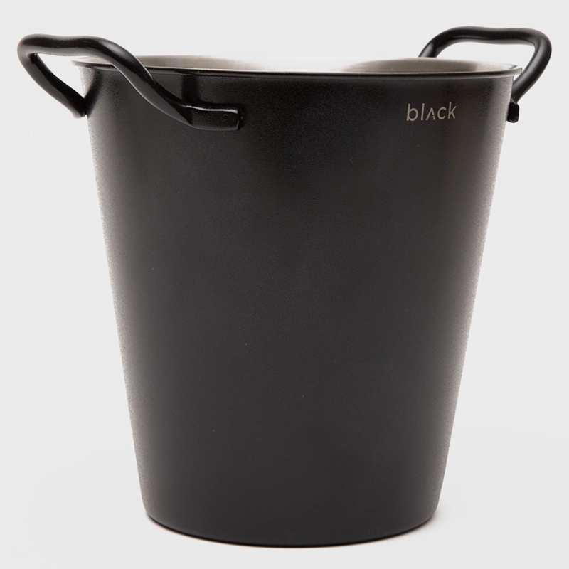 HIELERA BLACK BLACK BUBBA - 2