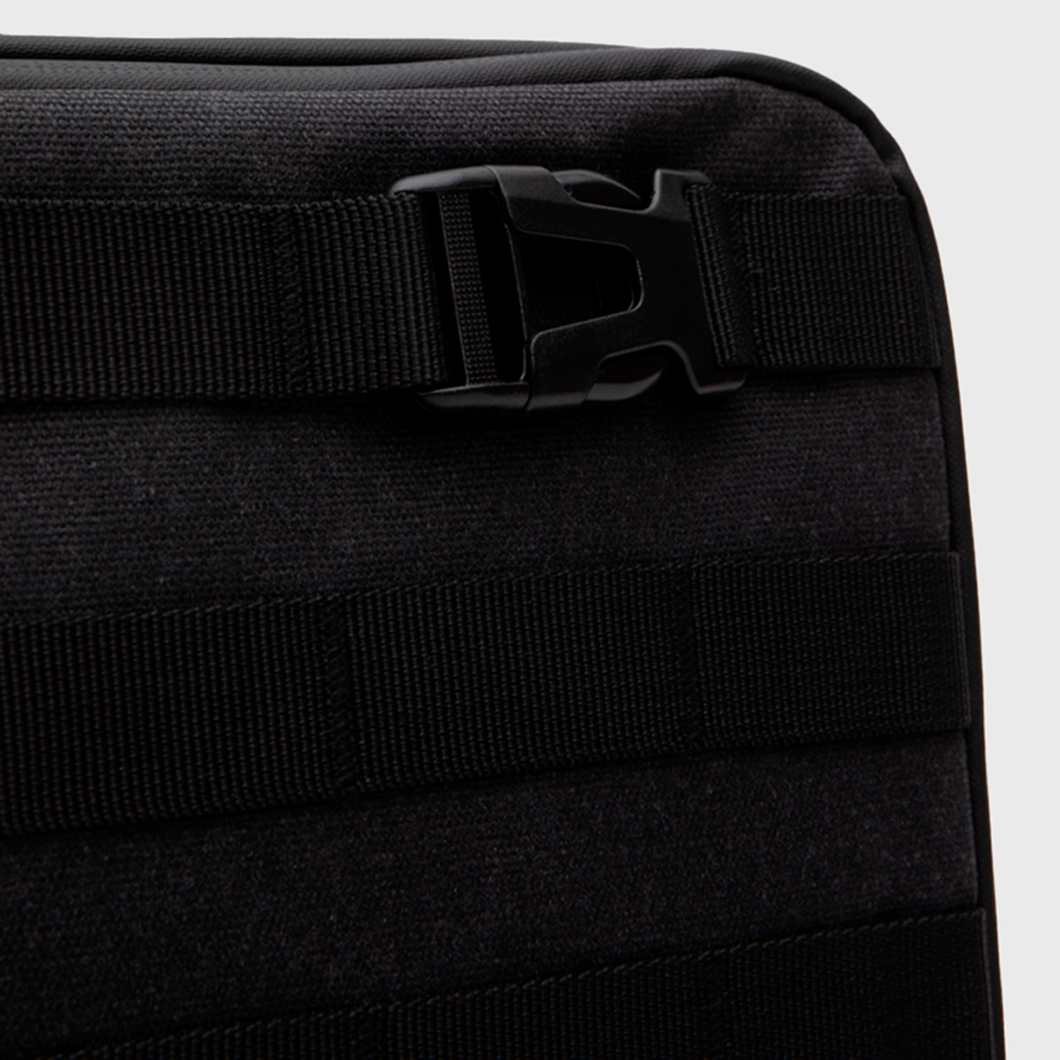 FUNDA DE COMPUTADOR COPENHAGUEN GRAPHITE BLACK BUBBA - 6