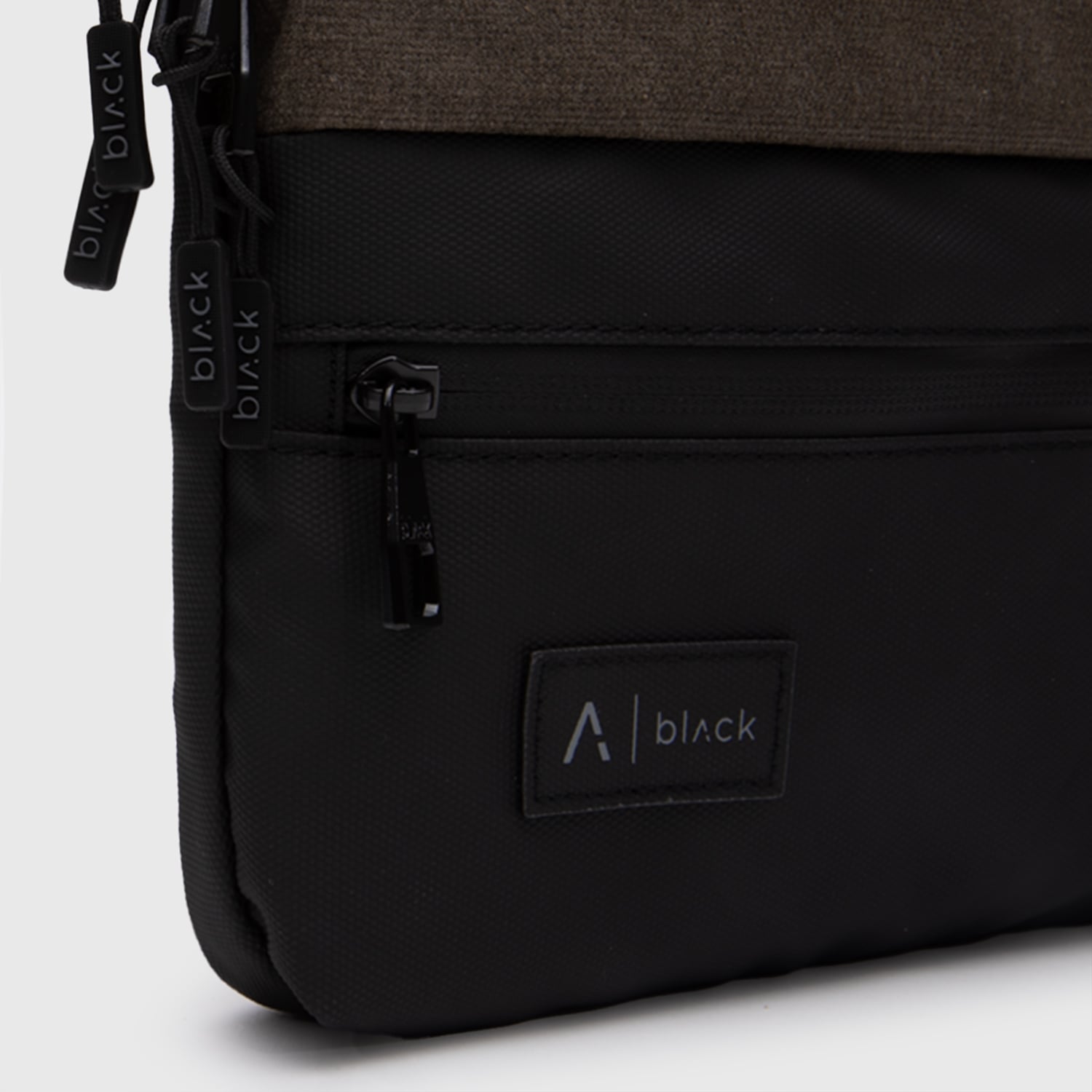 FUNDA DE COMPUTADOR COPENHAGUEN MOSS BLACK BUBBA - 5