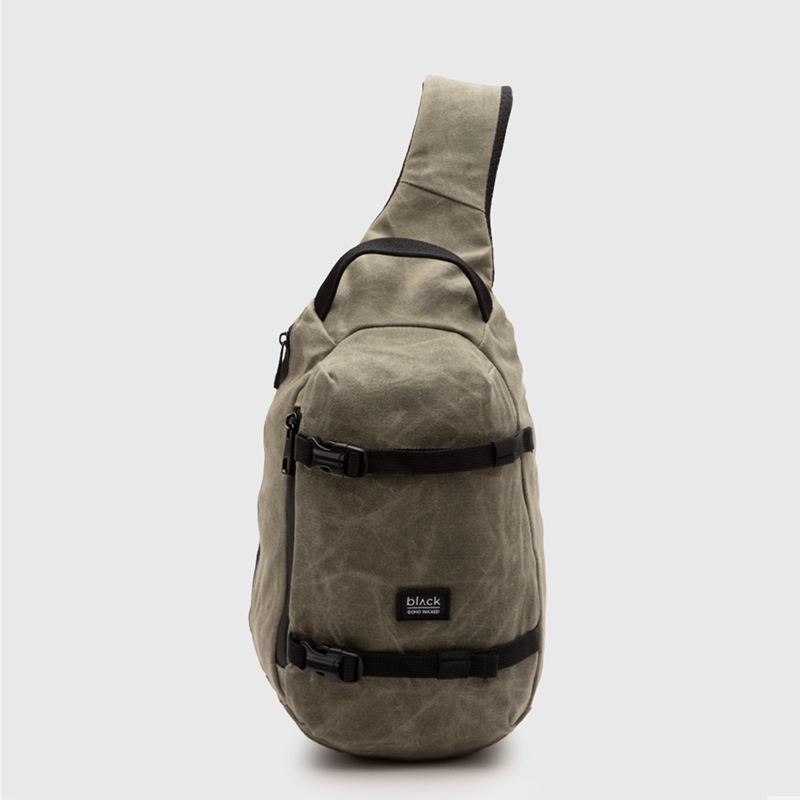 MOCHILA SLING BAG SOHO MOSS BLACK BUBBA - 1