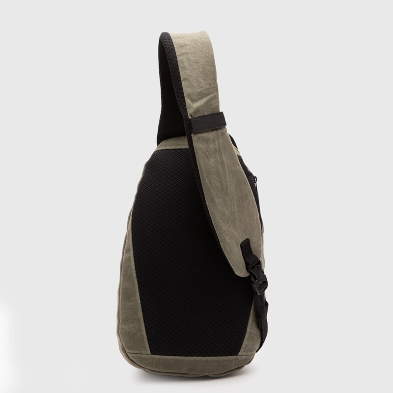 MOCHILA SLING BAG SOHO MOSS BLACK BUBBA - 3