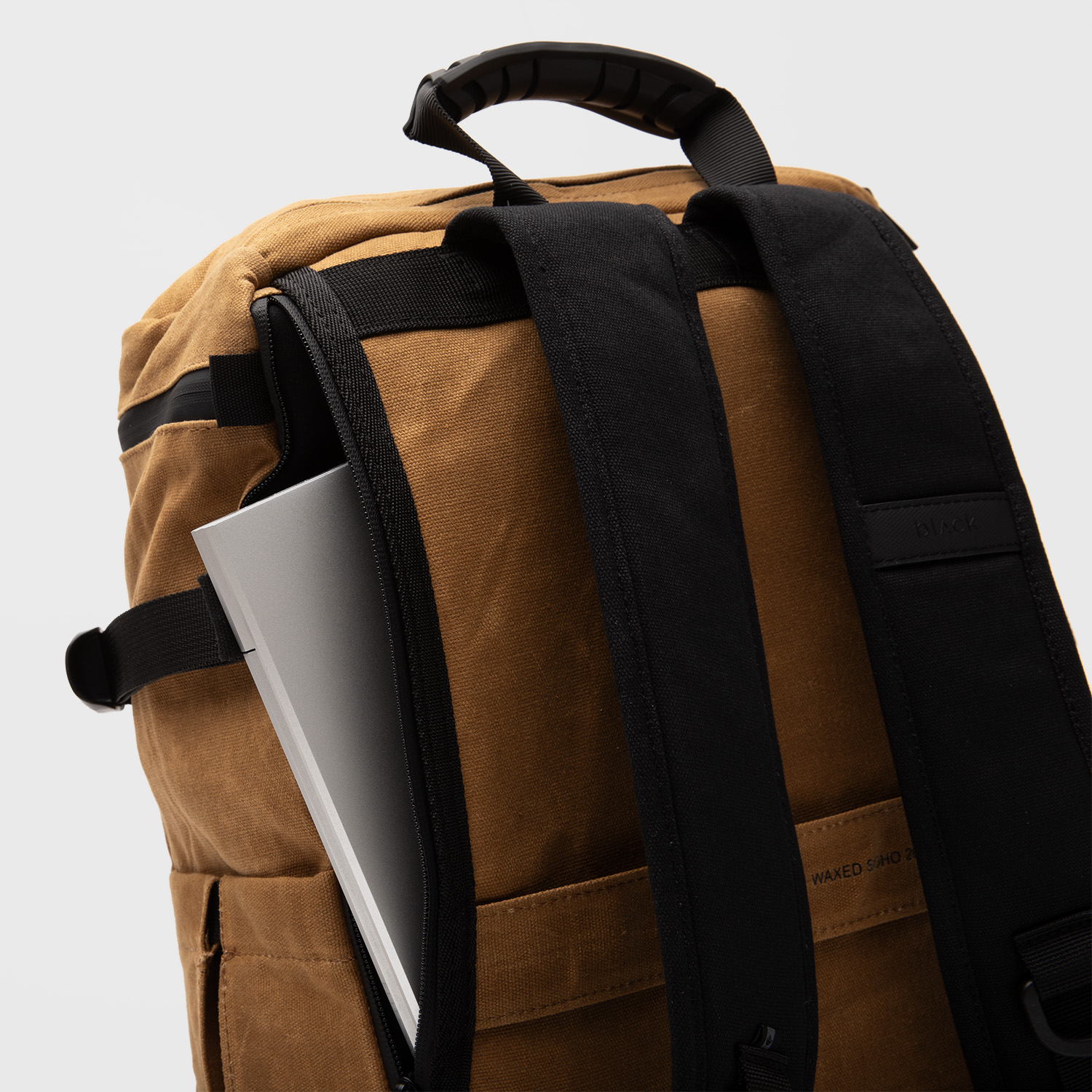 MOCHILA SOHO MUSTARD BLACK BUBBA - 4