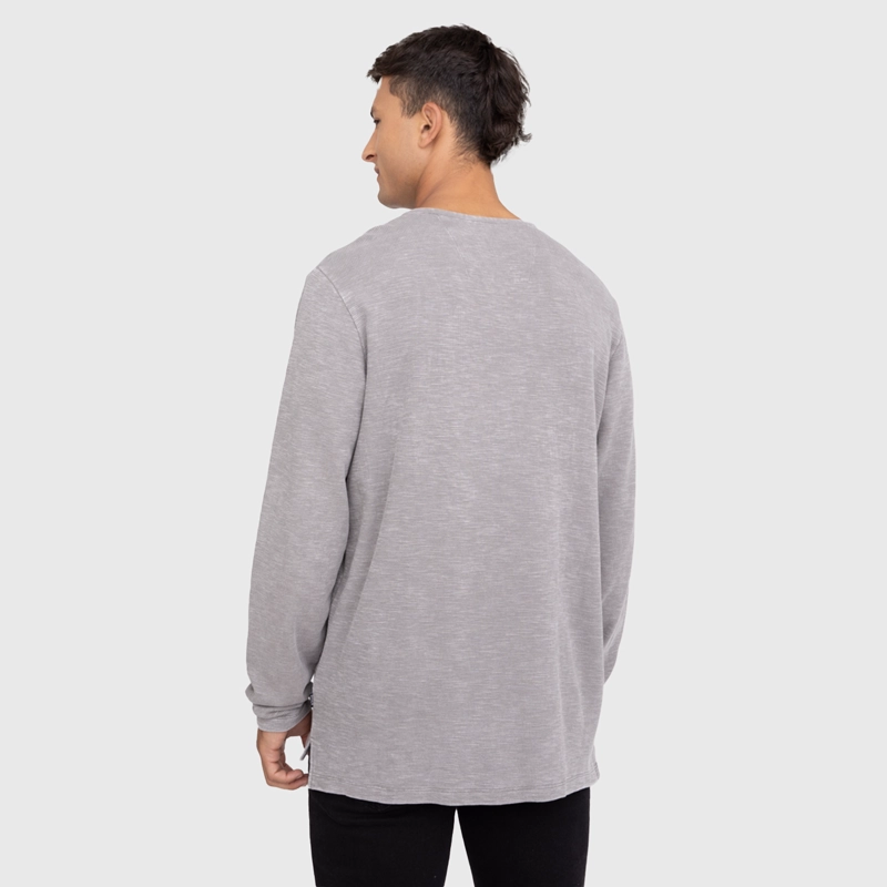 POLERA HENLEY WAFFLE MANGA LARGA GRIS BLACK BUBBA - 2