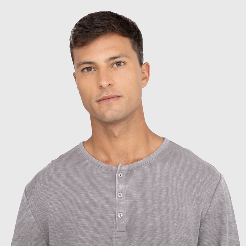 POLERA HENLEY WAFFLE MANGA LARGA GRIS BLACK BUBBA - 3