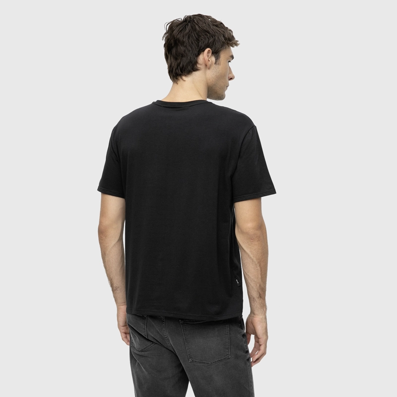 POLERA PERFORMANCE BLACK BLACK BUBBA - 3