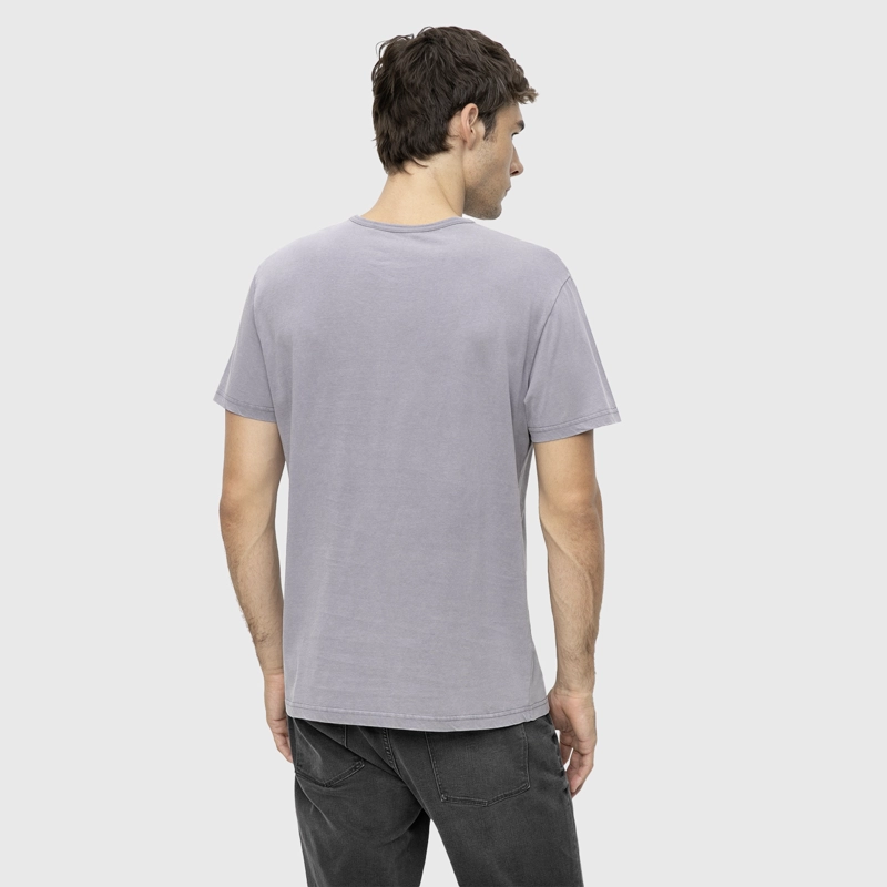 POLERA GARMENT DYE LIGHT GREY BLACK BUBBA - 3