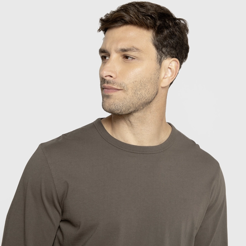 POLERA MANGA LARGA GARMENT DYE MOKKA BLACK BUBBA - 4