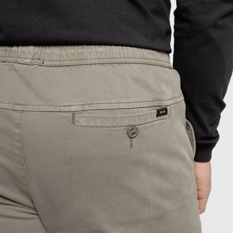 PANTALON JOGGER VERDE BLACK BUBBA - 5