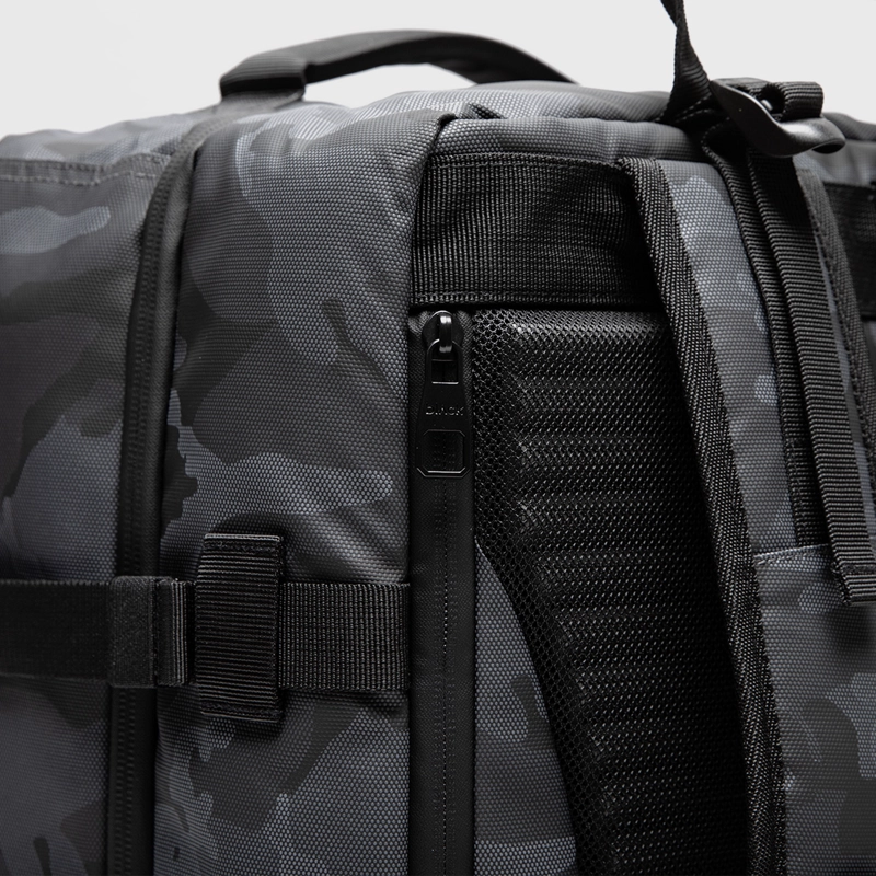 MOCHILA TRAVEL SUBLIME CAMO ARTICULO PERSONAL BLACK BUBBA - 7