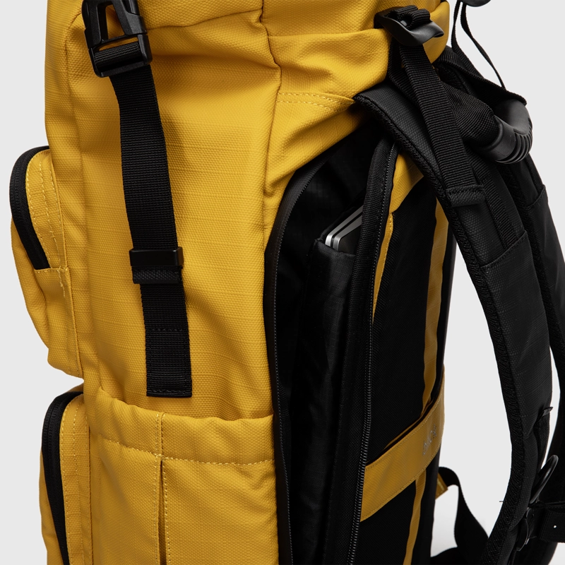 MOCHILA BEAST NYC YELLOW BLACK BUBBA - 7