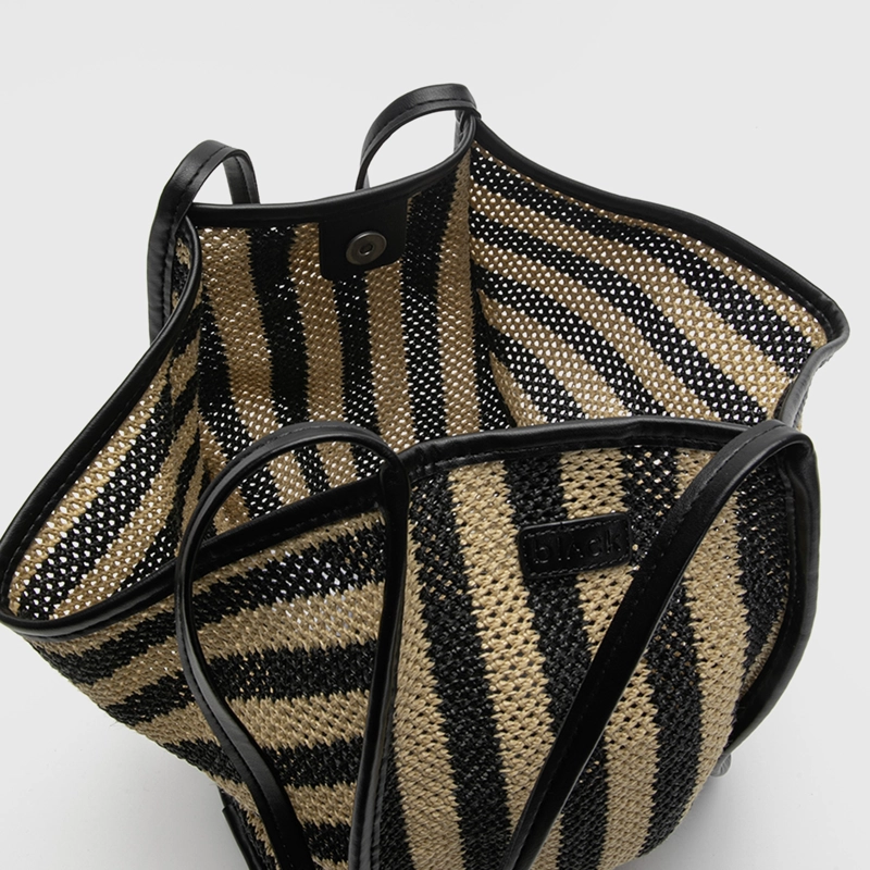 CARTERA TOTE SOFT RAFFIA BEIGE BLACK BUBBA - 6