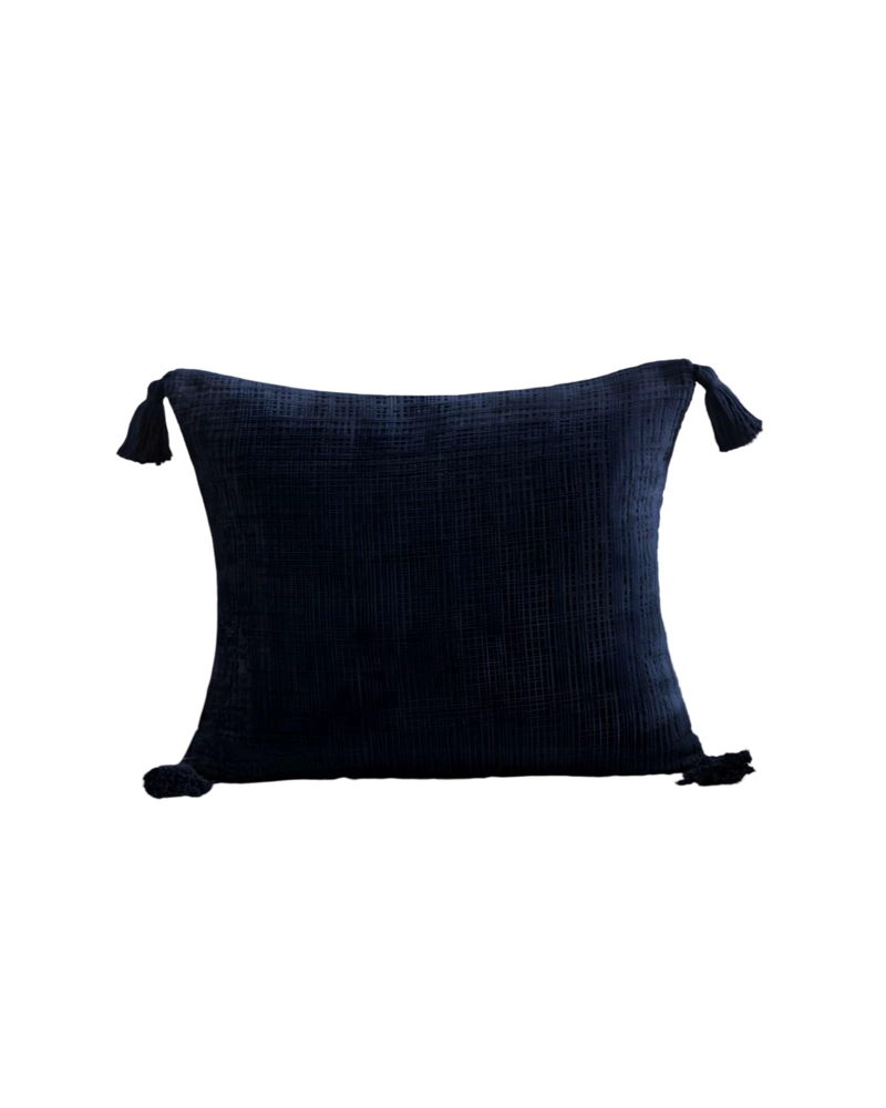 JUEGO DE 4 FUNDAS DE COJIN CHENILLE CON BORLAS 45X45 AZUL OSCURO - 2