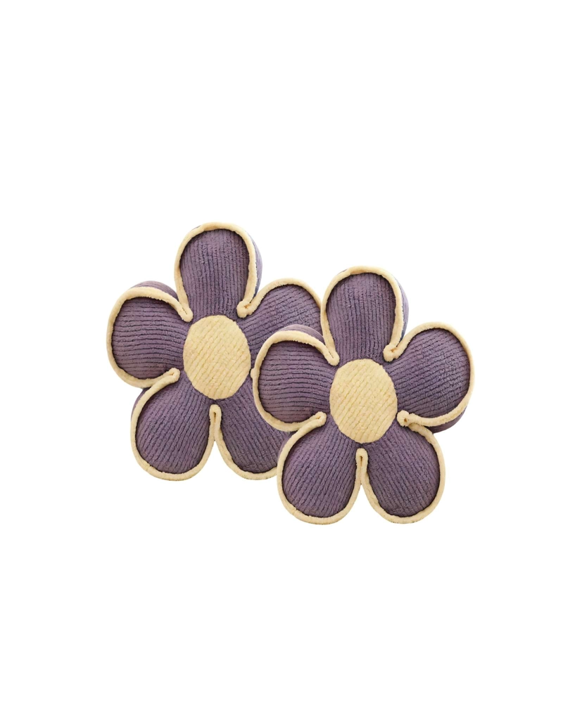 JUEGO DE COJINES DECORATIVOS EN FORMA DE FLOR  COLOR MORADO CON BORDE BEIGE - 1
