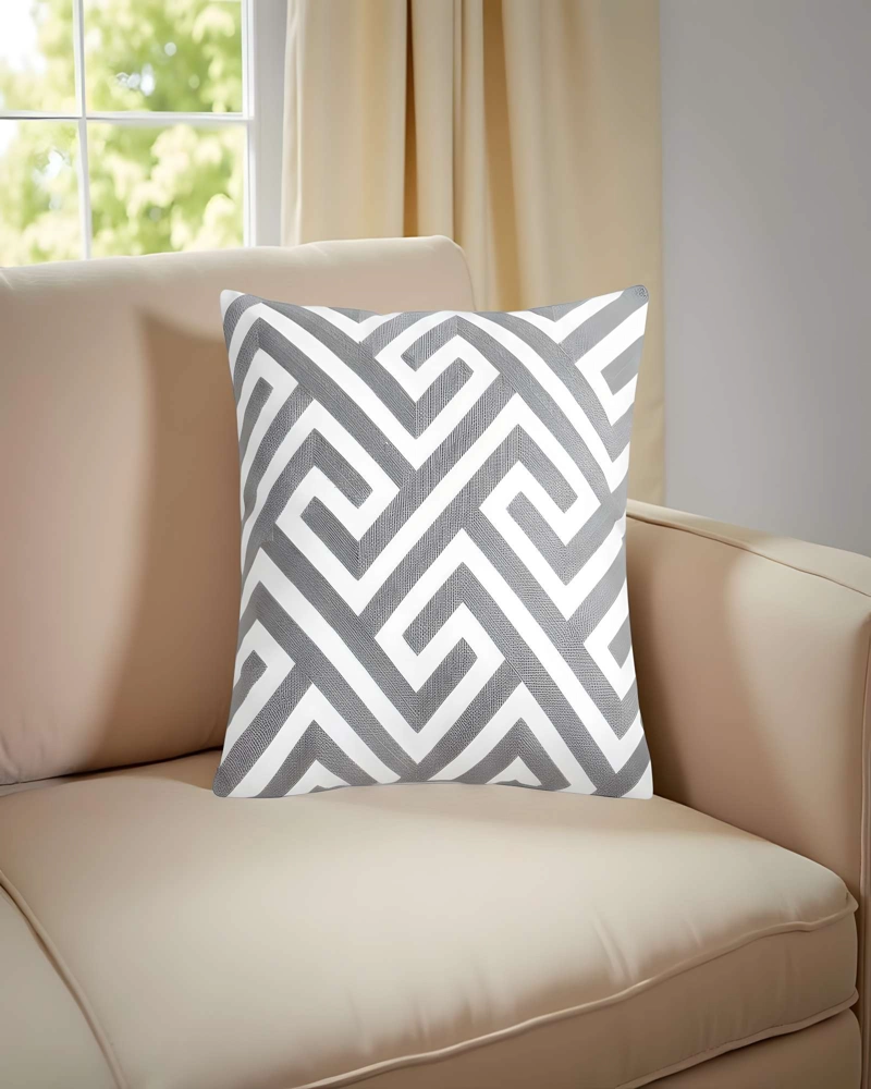 JUEGO DE 2 FUNDAS DE COJIN BORDADAS 45X45CM GRIS - 3