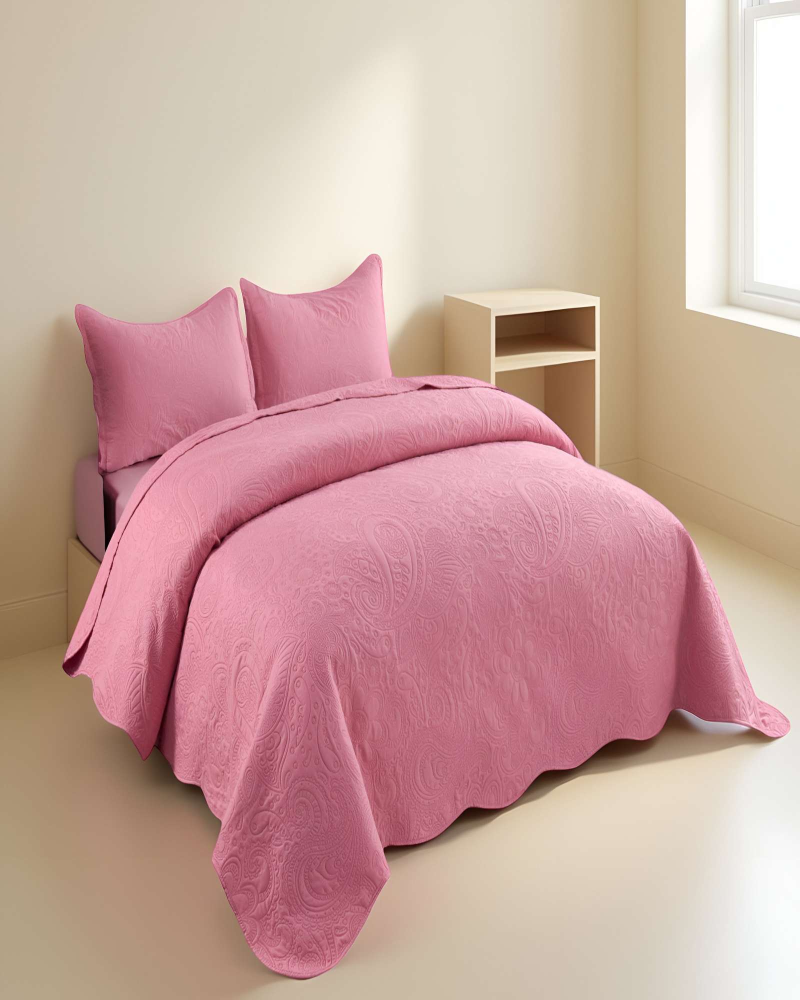 CUBRECAMA DE VERANO QUILT  KING CON RELIEVE COLOR ROSADO - 3