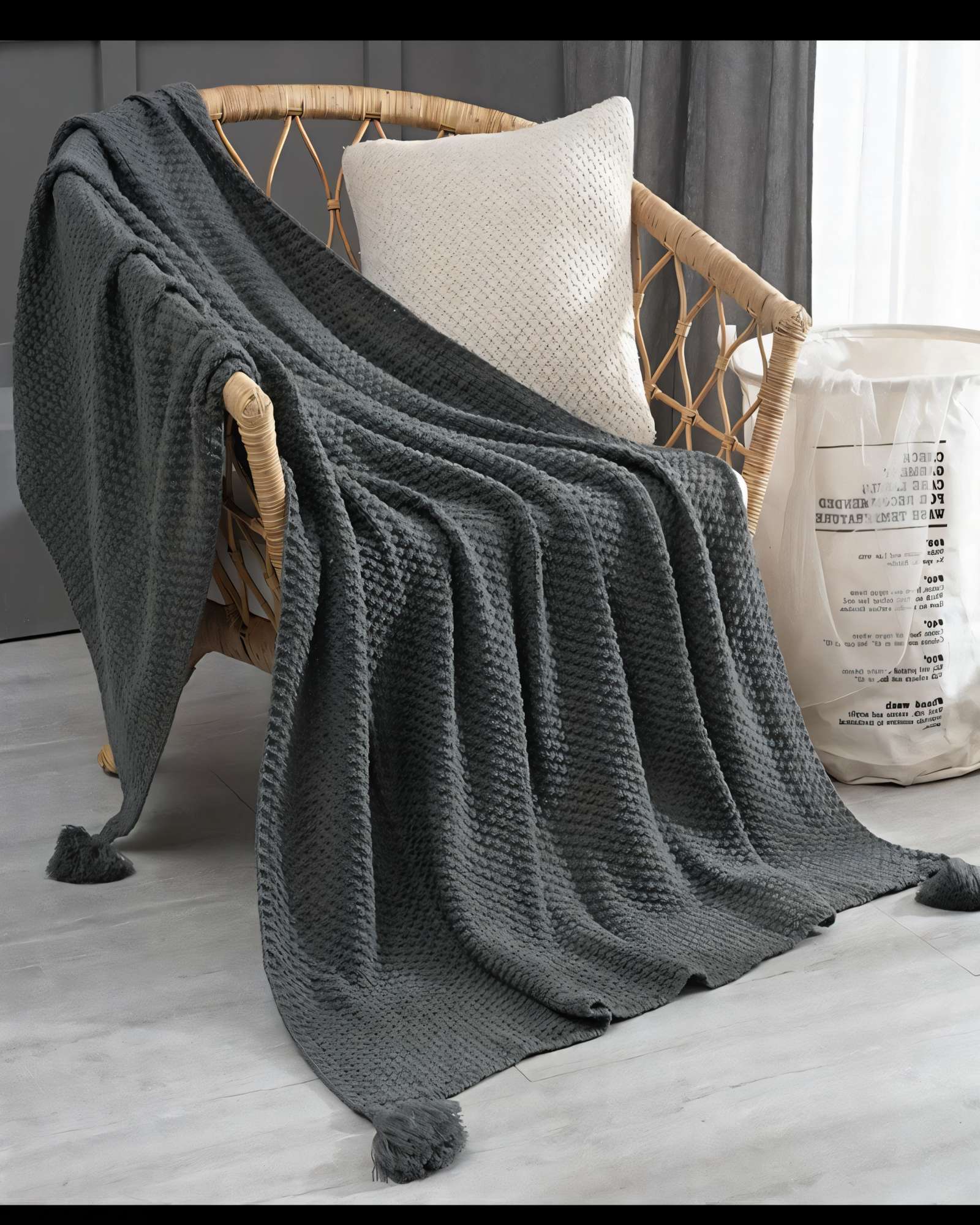 MANTA DECORATIVA DE SOFA CON FLECOS DE SOGA 130CMX180CM  COLOR GRIS - 3
