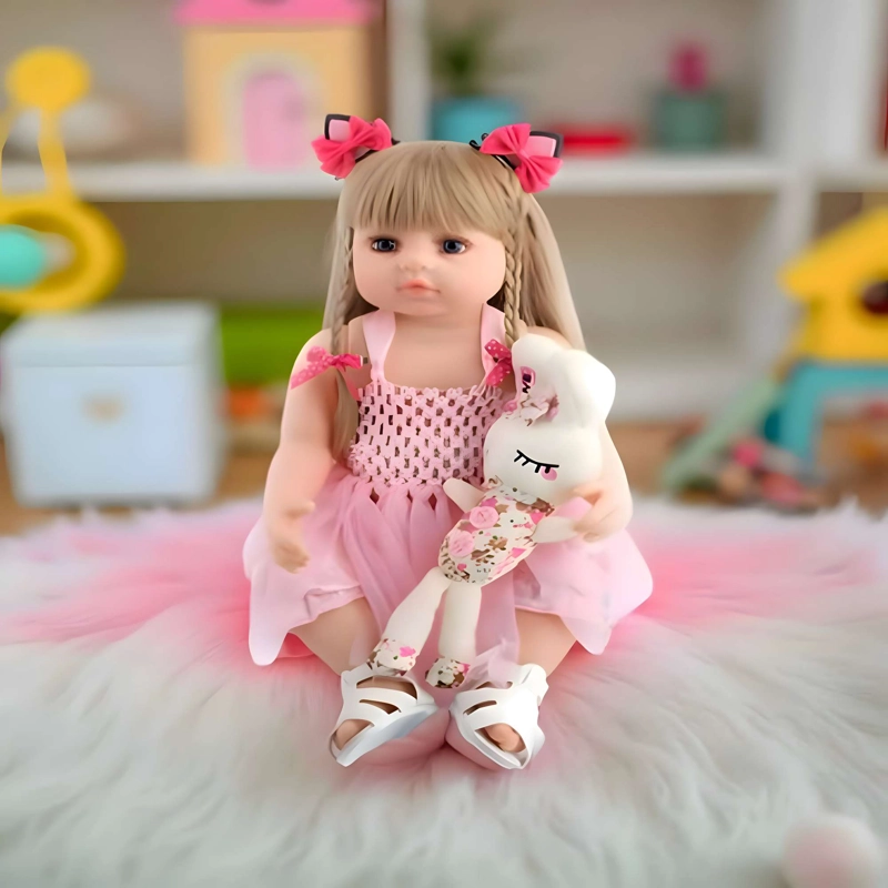 ADORABLE MUÑECA REBORN CABELLO RUBIA 55CM - 1