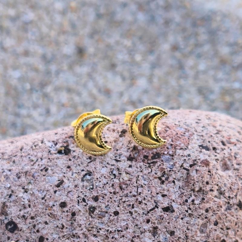 AROS DE LUNA MENGUANTE BAÑADOS EN ORO 24K – MAGIA Y RENOVACION EN TU ESTILO - 3