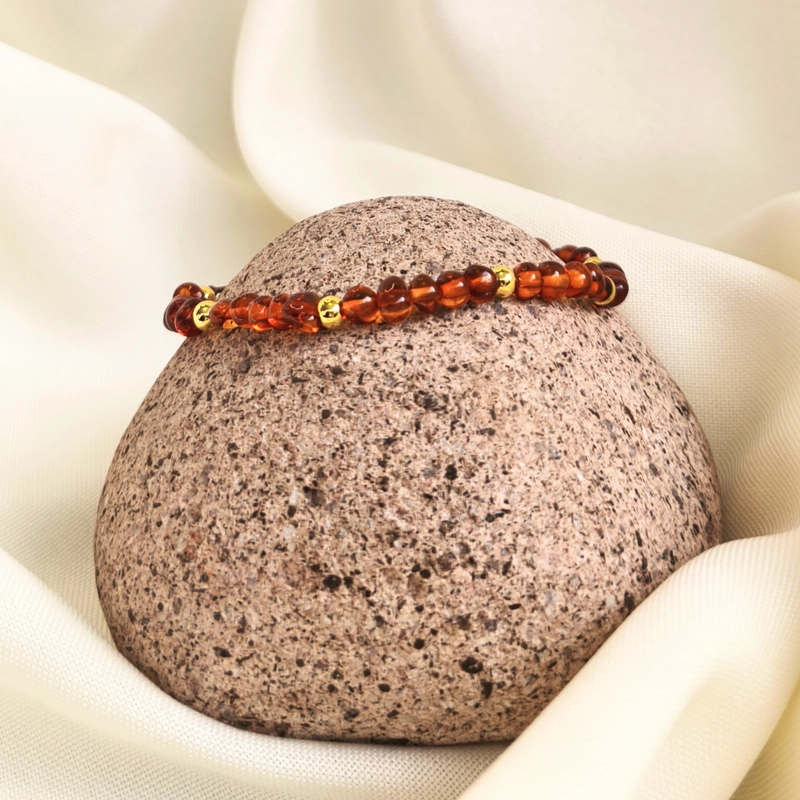 PULSERA DE AMBAR CON BALINES BAÑADOS DE ORO - 2