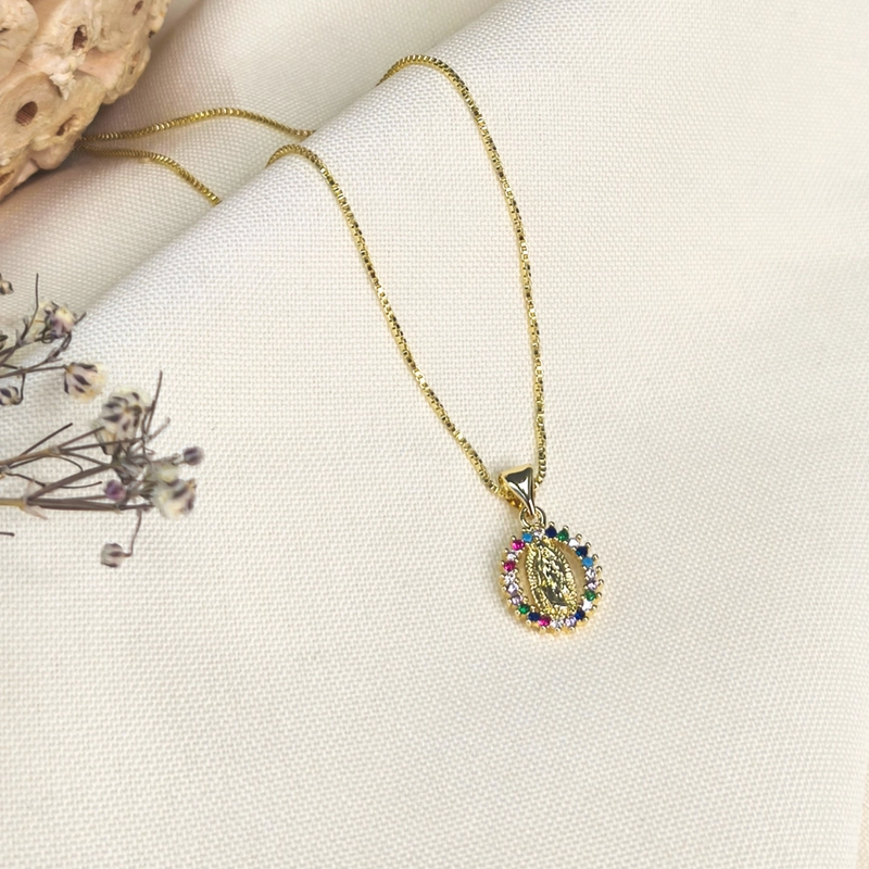 COLLAR ORO LAMINADO VIRGEN Y COLORES - 2