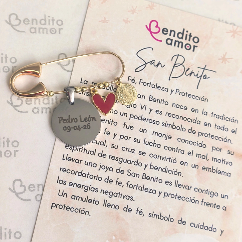 PRENDEDOR SAN BENITO PERSONALIZADA BAUTIZO - 1