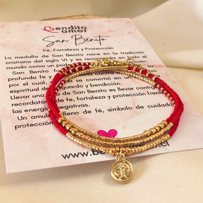 MAXI PULSERA ROJA CON DIJE SAN BENITO BAÑADO EN ORO – ESCUDO DE PROTECCION PARA EL DIA A DIA - 1