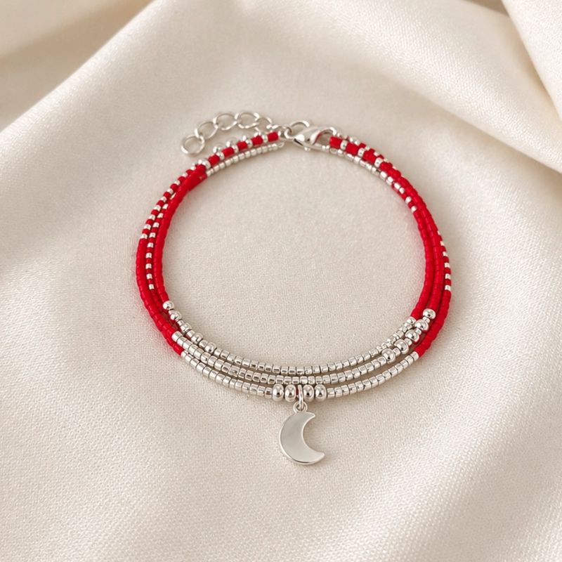 MAXI PULSERA MIYUKI ROJA CON LUNA DE PLATA — 3 EN 1: PULSERA, COLLAR O TOBILLERA - 1
