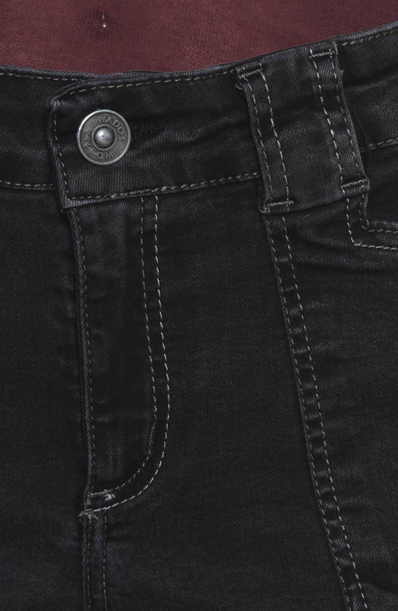 JEANS MUJER  WIDE CARGO TIRO MEDIO PRETINA BASICA UN BOTON - 2