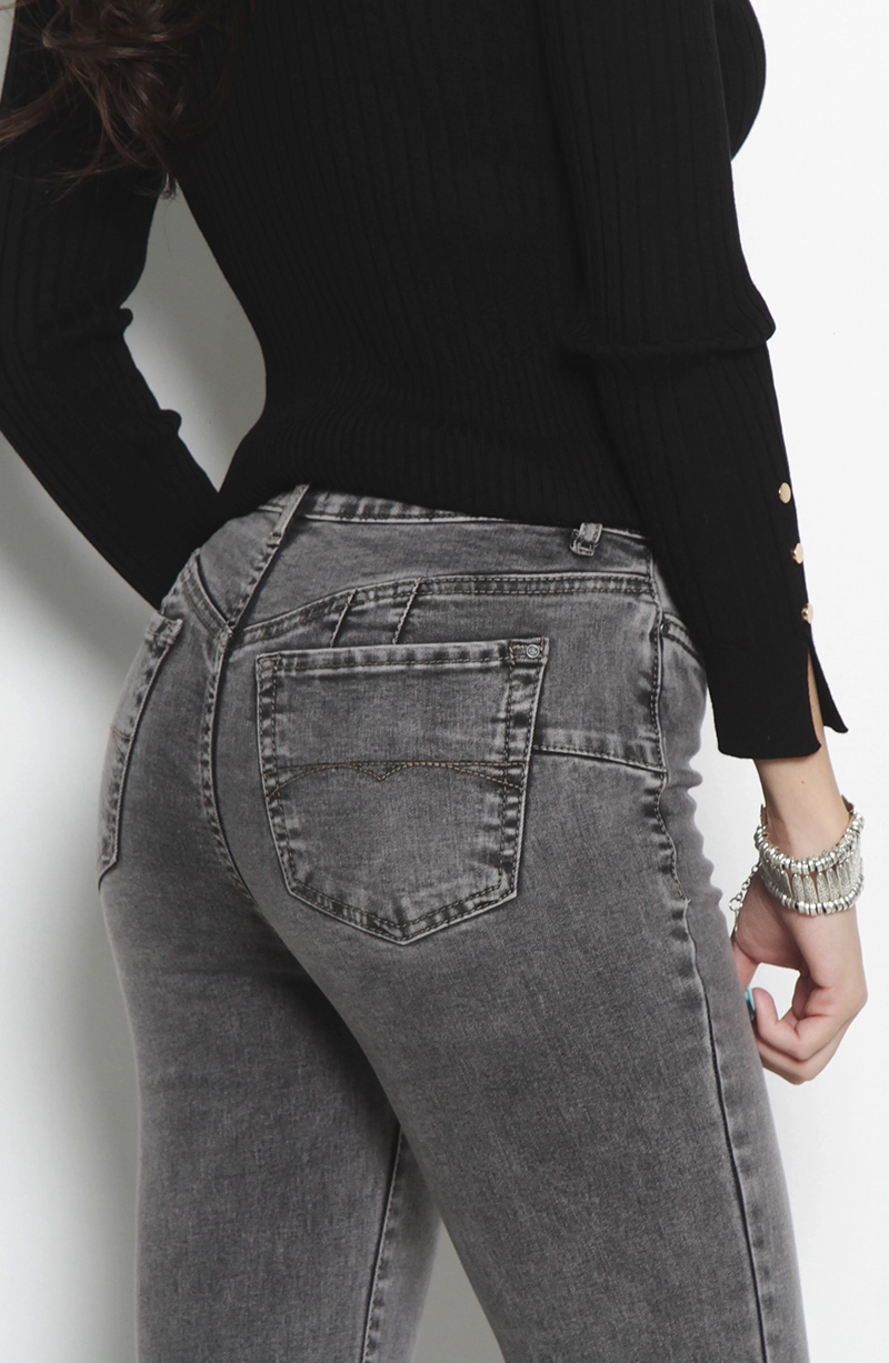 JEANS MUJER FLARE TIRO ALTO PRETINA BASICA 1 BOTON PUSH UP - 6