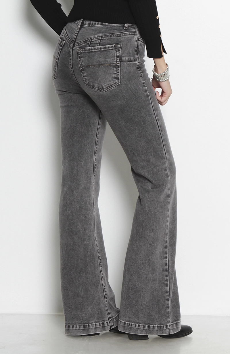 JEANS MUJER FLARE TIRO ALTO PRETINA BASICA 1 BOTON PUSH UP - 7