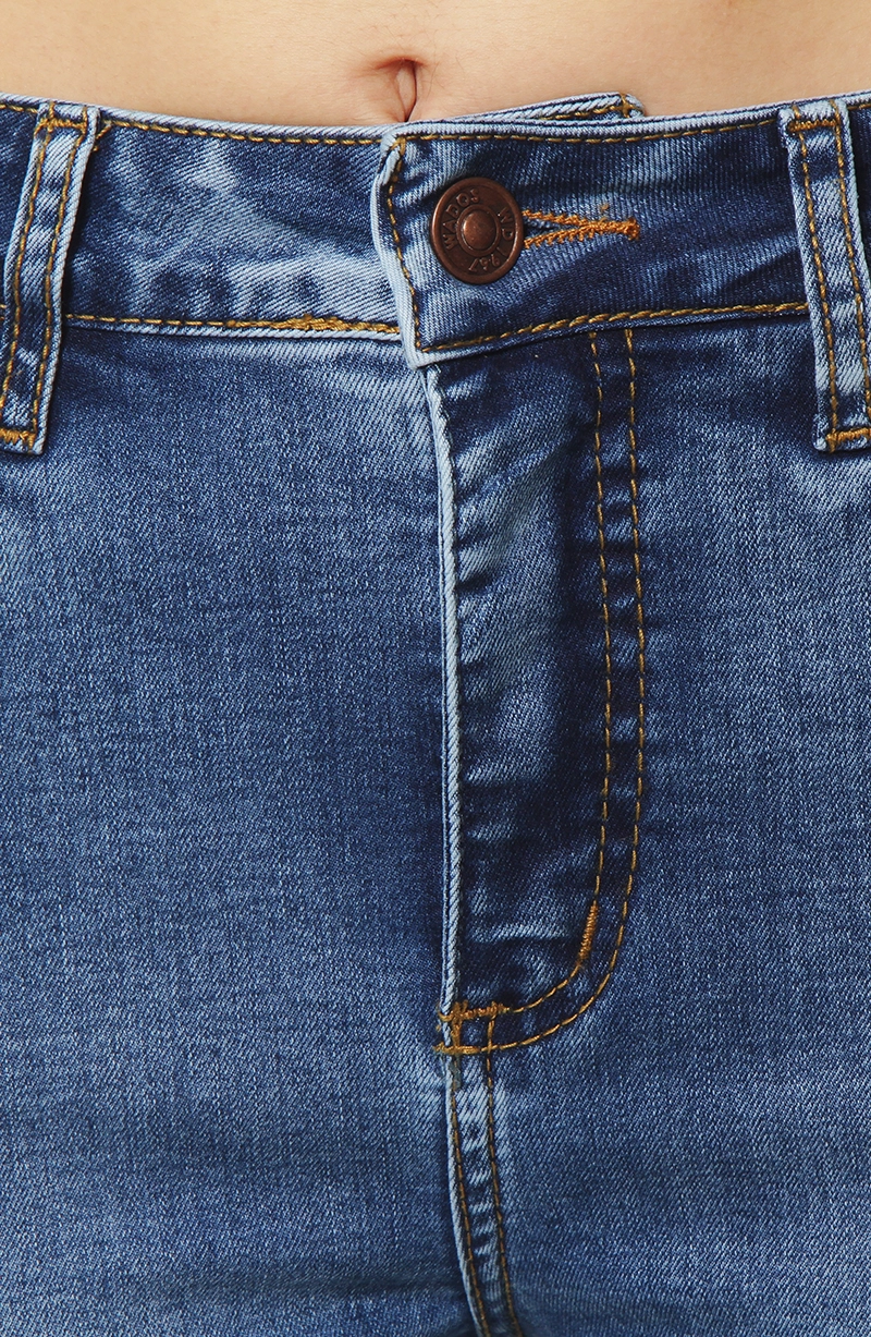 JEANS MUJER  FLARE TIRO ALTO PRETINA BASICA 1 BOTON - 3