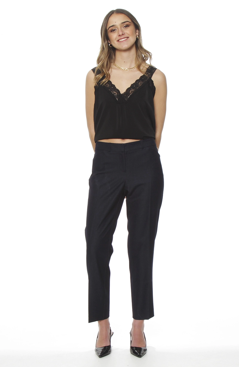 PANTALON SLIM TIRO ALTO PRETINA BASICA - 1