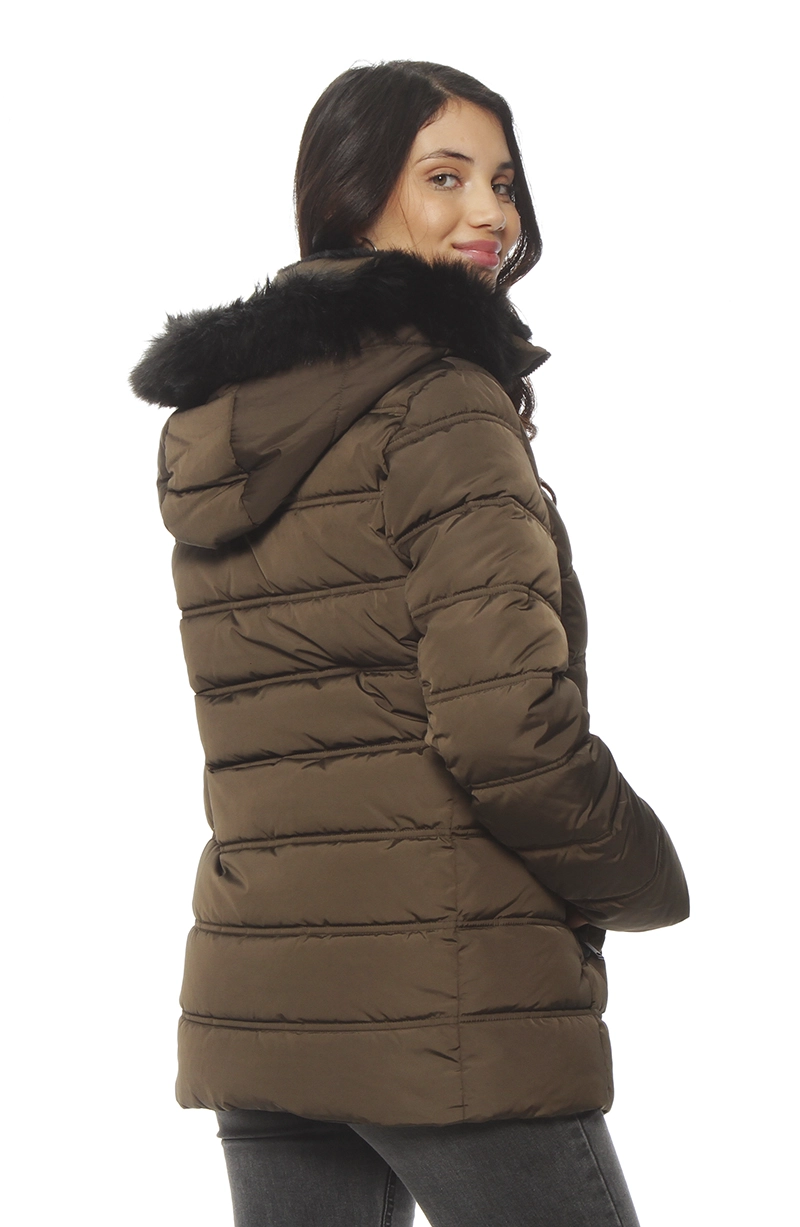 PARKA MANGA LARGA CON APLICACION EN CAPUCHA CIERRE - 6