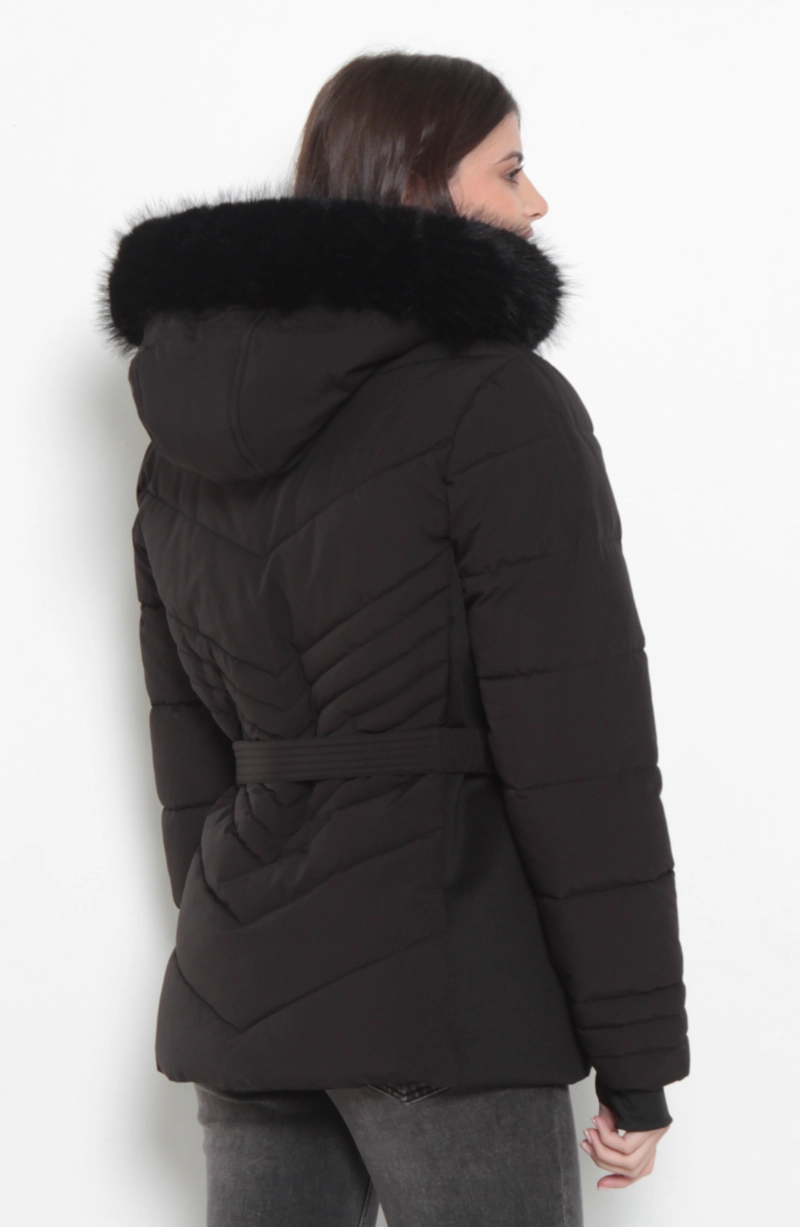 PARKA MANGA LARGA  CAPUCHA PIEL SINTETICA Y CINTURON - 6