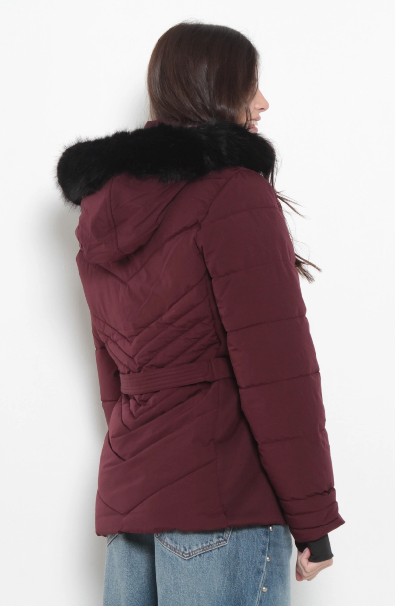 PARKA MANGA LARGA  CAPUCHA PIEL SINTETICA Y CINTURON - 8