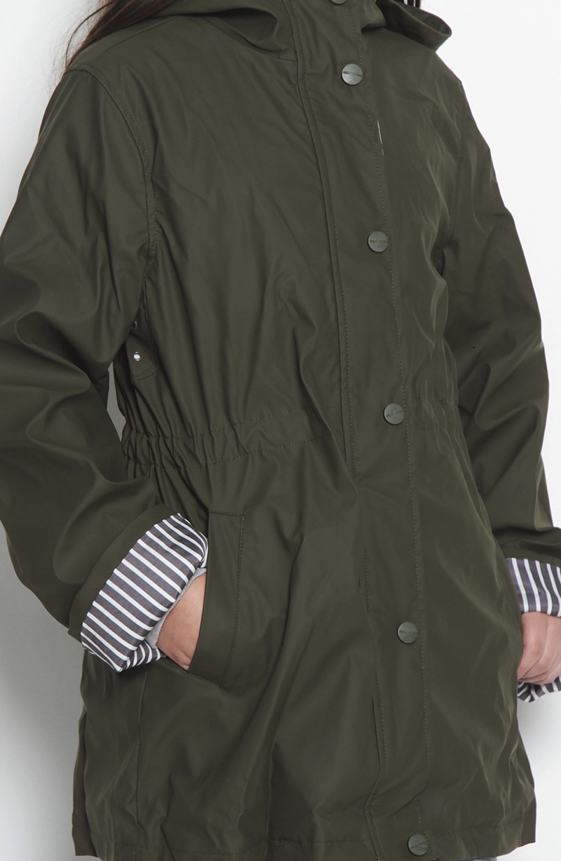 CHAQUETA IMPERMEABLE KID MANGA LARGA CON CAPUCHA NINITA - 3
